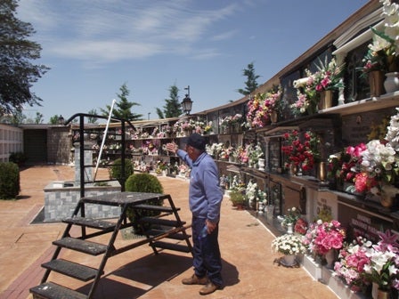 El Ayuntamiento planea construir un nuevo cementerio
