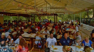 Los vecinos de la Cañá de los Priscos se vuelcan con sus fiestas
