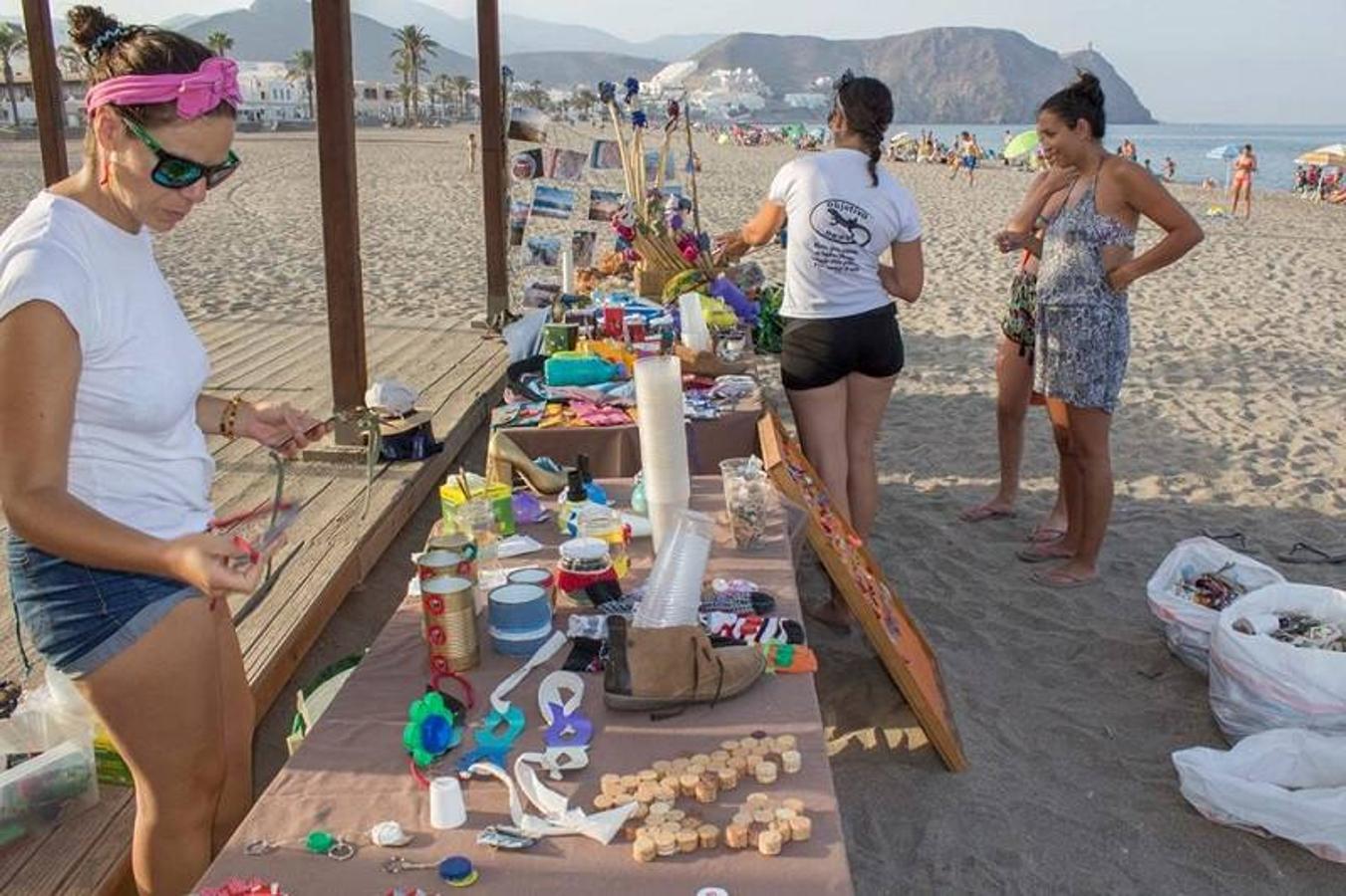 El proyecto promovido por Objetivo Newen ha conseguido recoger cerca de 465 kilogramos de residuos de las playas de Vera, Cuevas del Almanzora, Carboneras, Garrucha y Balanegra, municipio del Poniente almeriense.
