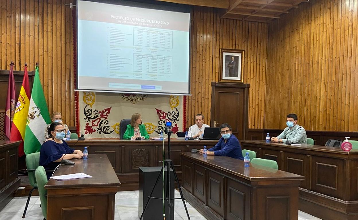 El equipo de gobierno de Huércal-Overa presenta el proyecto del Presupuesto 2020