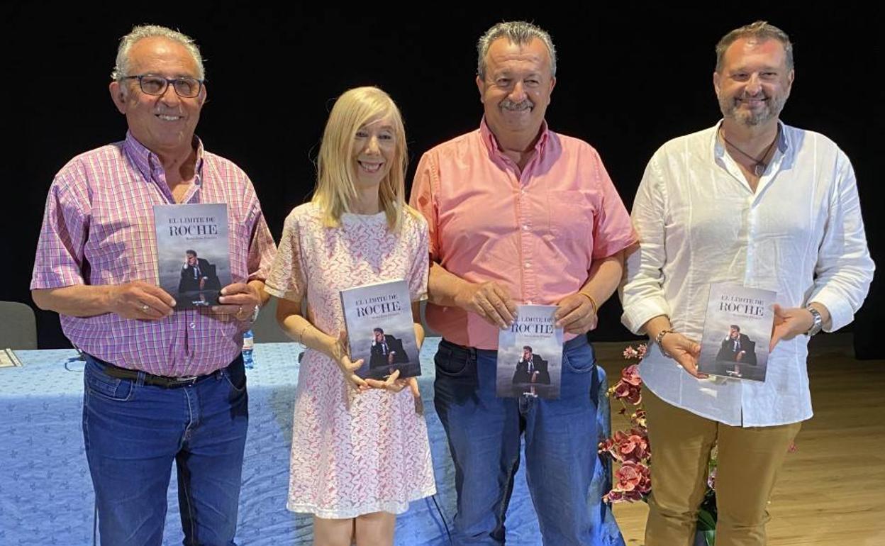 María Jesús Peregrín presenta su nueva novela 'El límite de Roche' en el Espacio Escénico