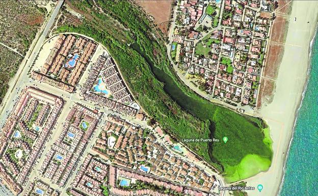 Vista de satélite de la desembocadura del río Antas. 