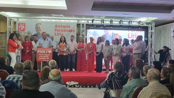 Antonio Fernández (PSOE) se rodea de un «equipo de buenas personas, comprometidas con Cuevas»