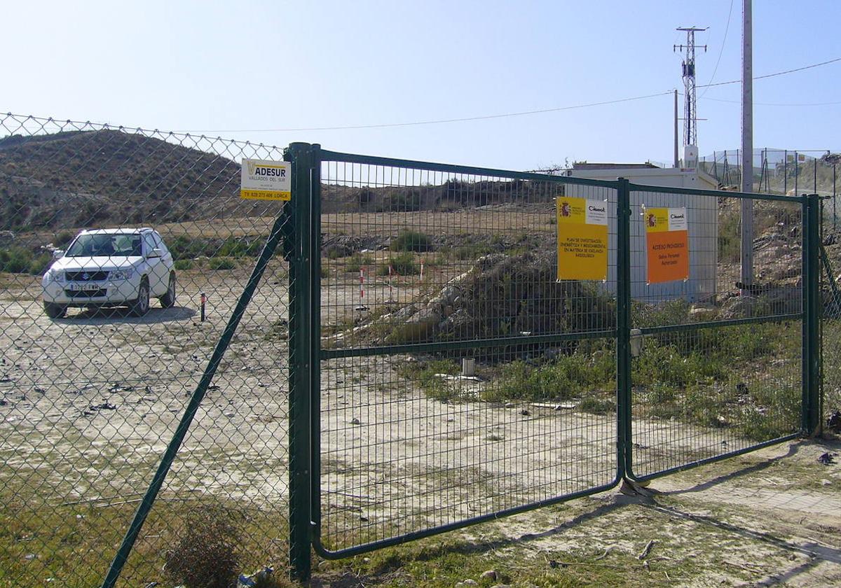 Zona vallada por contaminación radioactiva en Palomares.