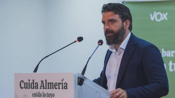 Vox acusa al PSOE de Mojácar de prácticas «mafiosas y torticeras»