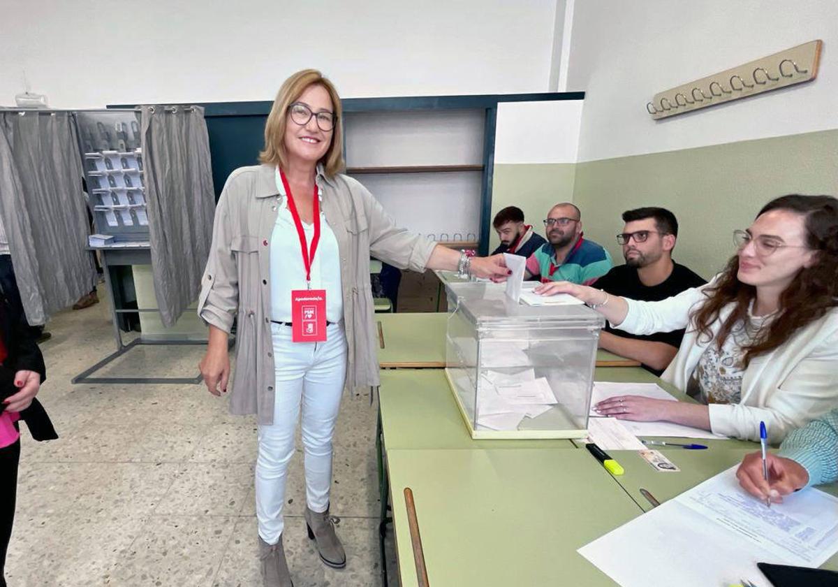 El PSOE gana en Níjar pero empata en concejales con el PP al 100% del escrutinio
