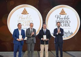 Mojácar, 'pueblo Ferrero Rocher'