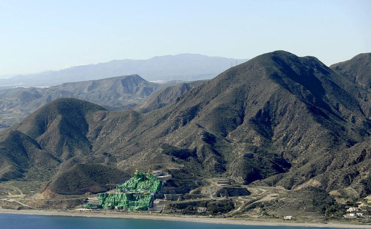 El Consultivo rechaza que la Junta deba indemnizar a Azata con 28,8 millones por El Algarrobico