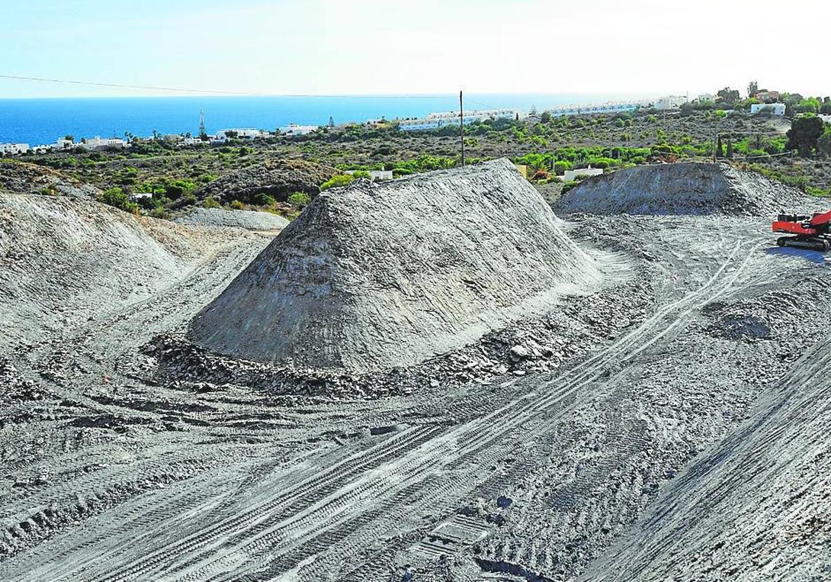 Los ecologistas denuncian la destrucción ambiental en la variante costera de Mojácar