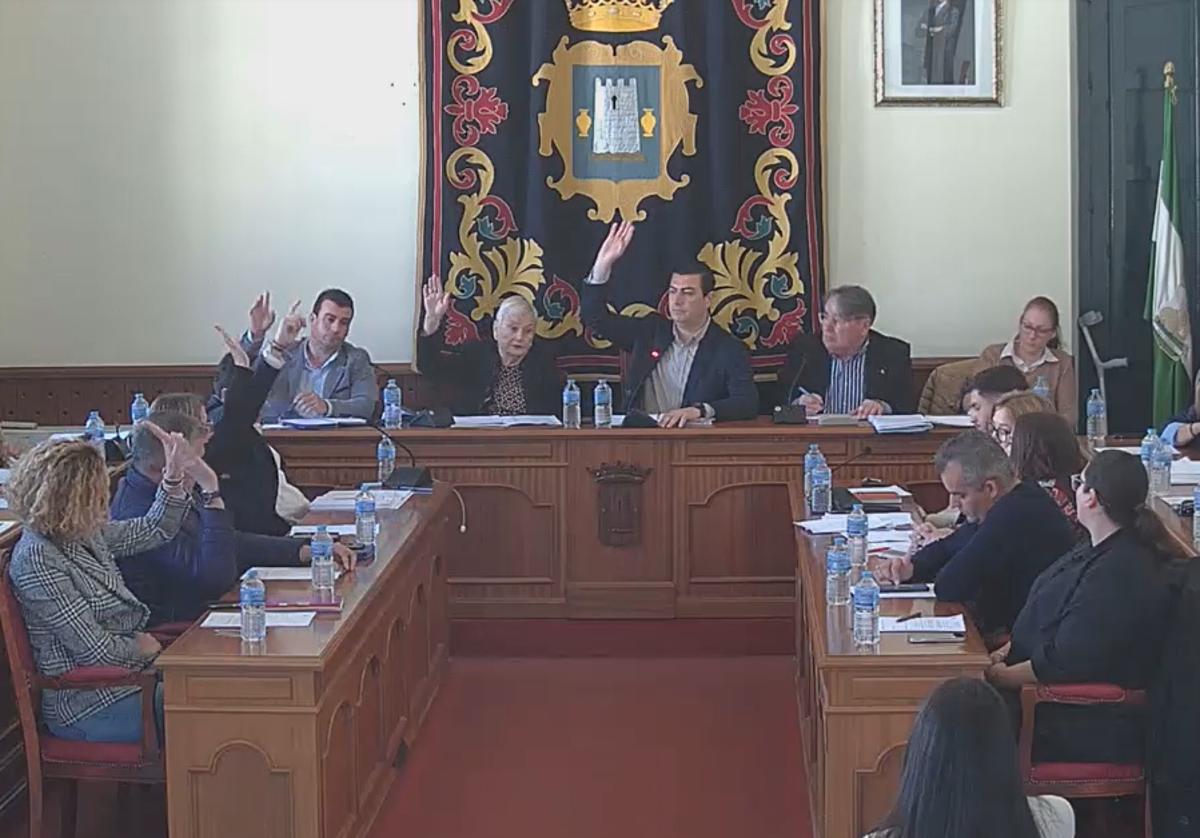 Níjar aprueba el presupuesto más alto de su historia con el foco en inversiones, seguridad rural y servicios