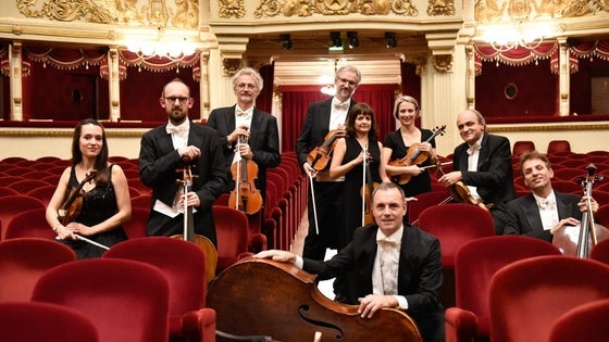 Manuel Tévar dirige en Vera a los músicos de la Scala, una de las mejores orquestas de cámara de toda Italia