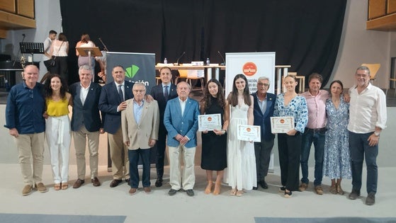 Fundación Unicaja y Vera premian la excelencia académica