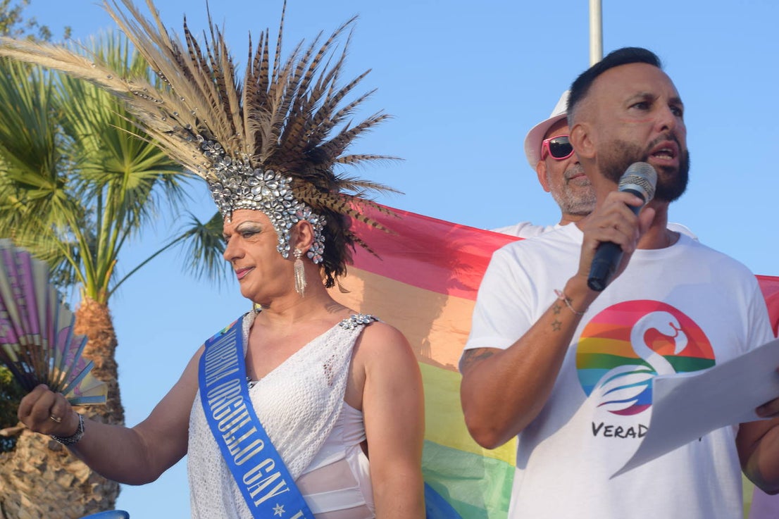 Vera se torna multicolor