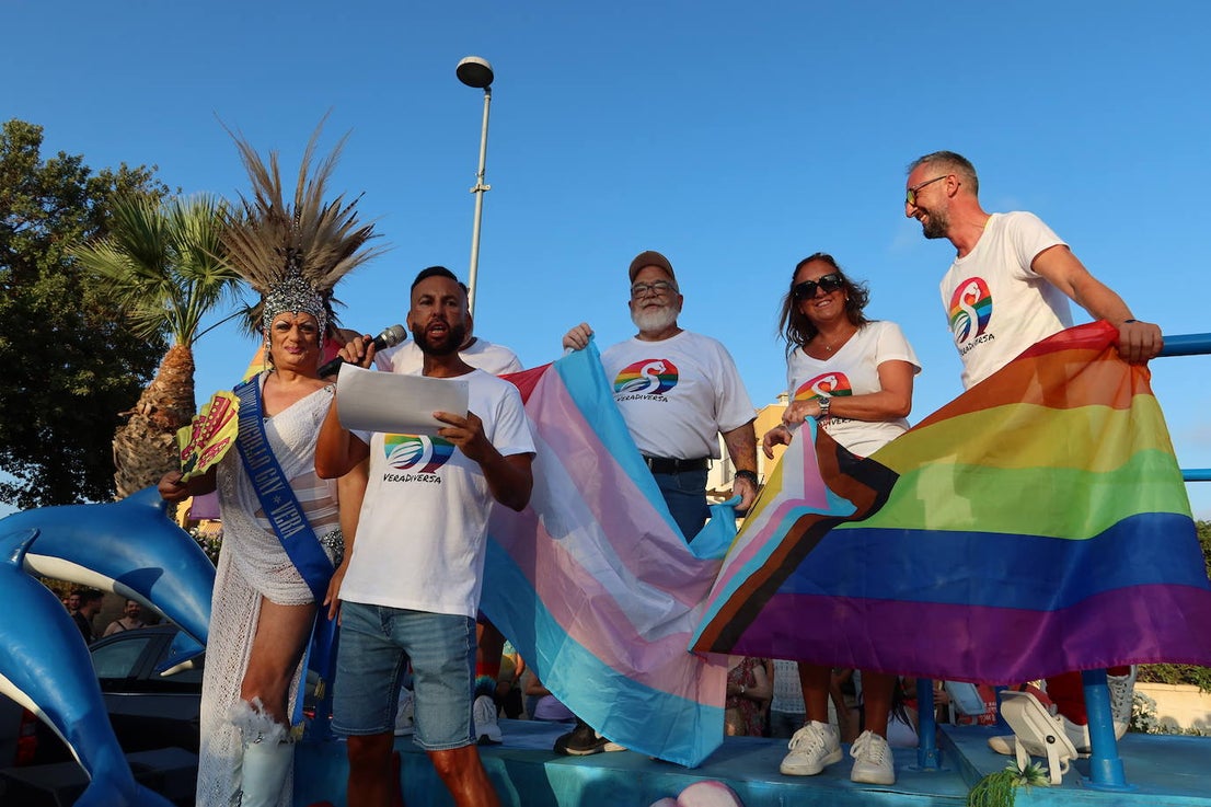 Vera se torna multicolor