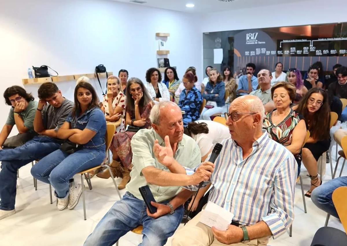 Imagen secundaria 1 - Bayra redescubre la historia de Vera y construye su futuro cultural