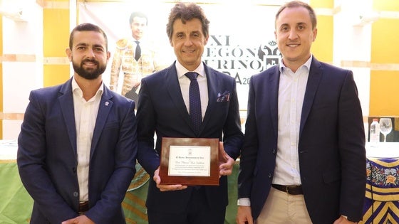 El diestro almeriense Ruiz Manuel vuelve a salir por la puerta grande en Vera con su pregón taurino de la Feria de San Cleofás