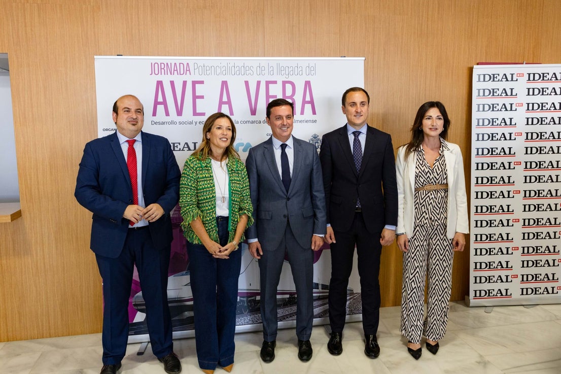 La jornada del AVE en Vera, en fotos