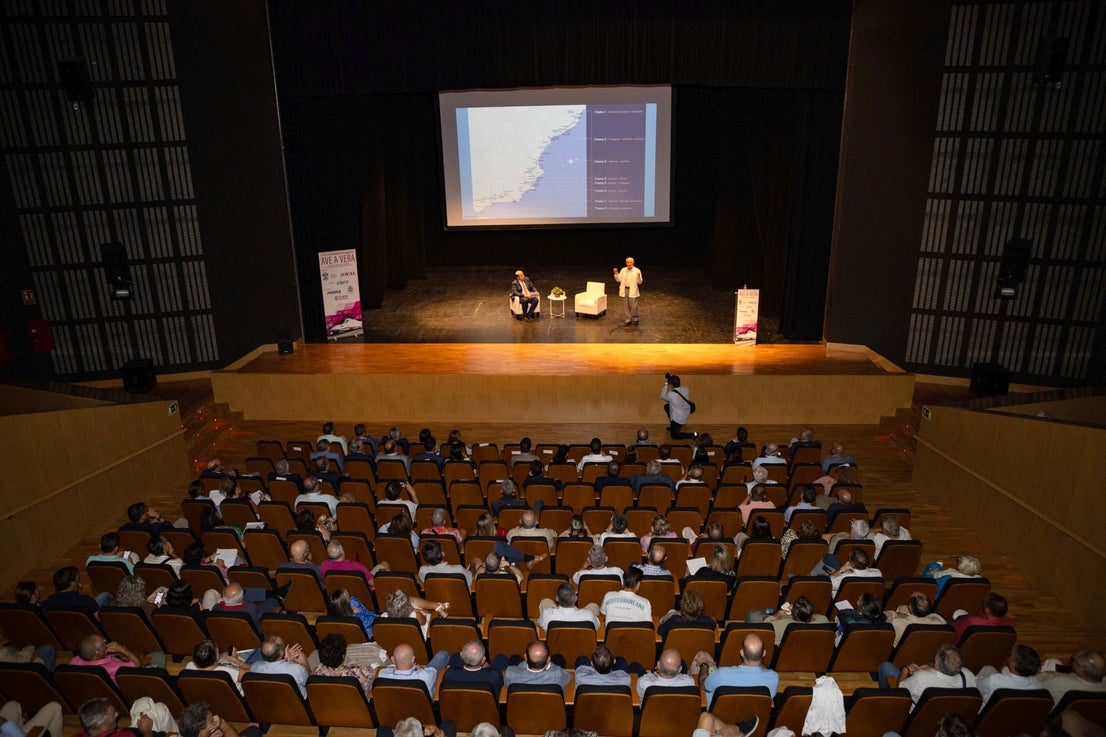 La jornada del AVE en Vera, en fotos