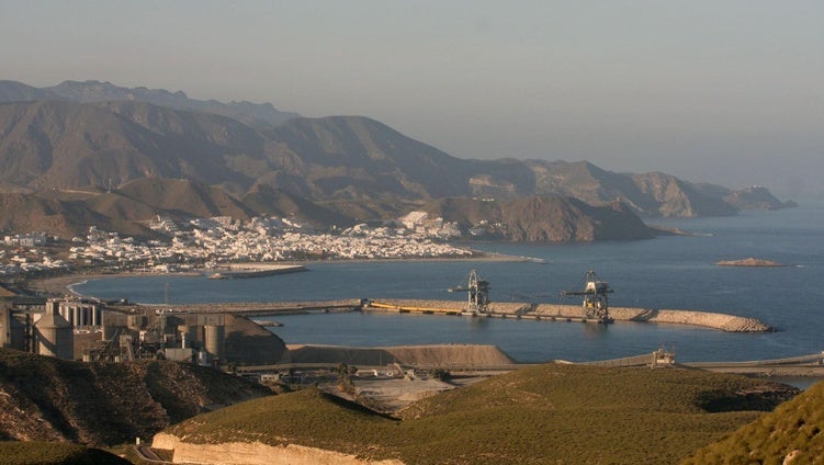 El TSJA da vía libre para poner en marcha las obras de remodelación del puerto de Carboneras