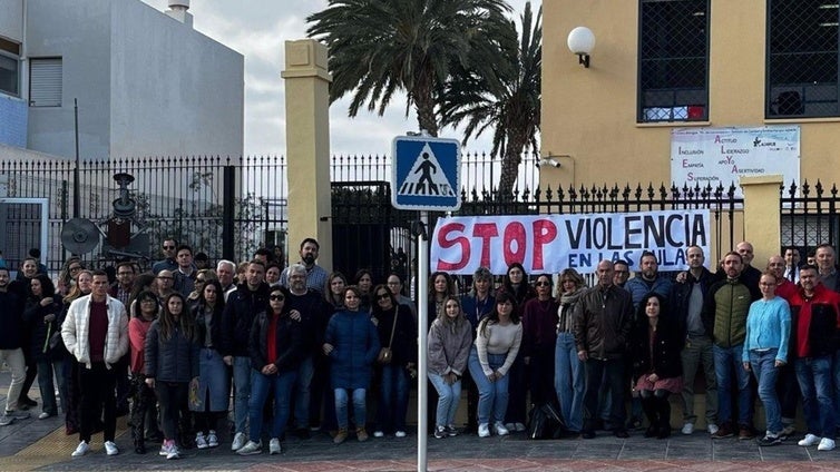 Profesores del IES Alyanub de Vera reclaman más seguridad tras la agresión a un docente por parte de un alumno