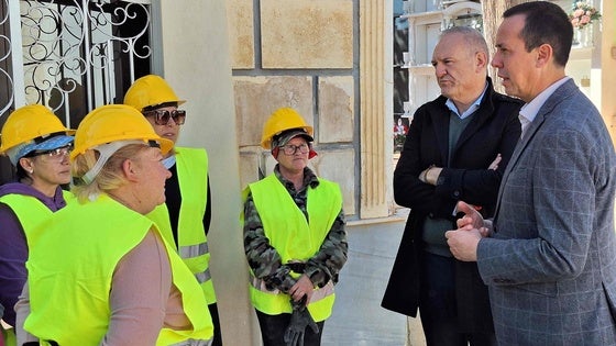 El subdelegado destaca las actuaciones del PFEA en Cuevas del Almanzora que cuenta con una inversión del Gobierno de 266.000 euros