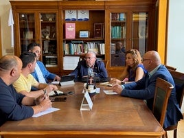 Garrucha inicia la negociación del nuevo convenio colectivo para mejorar las condiciones laborales