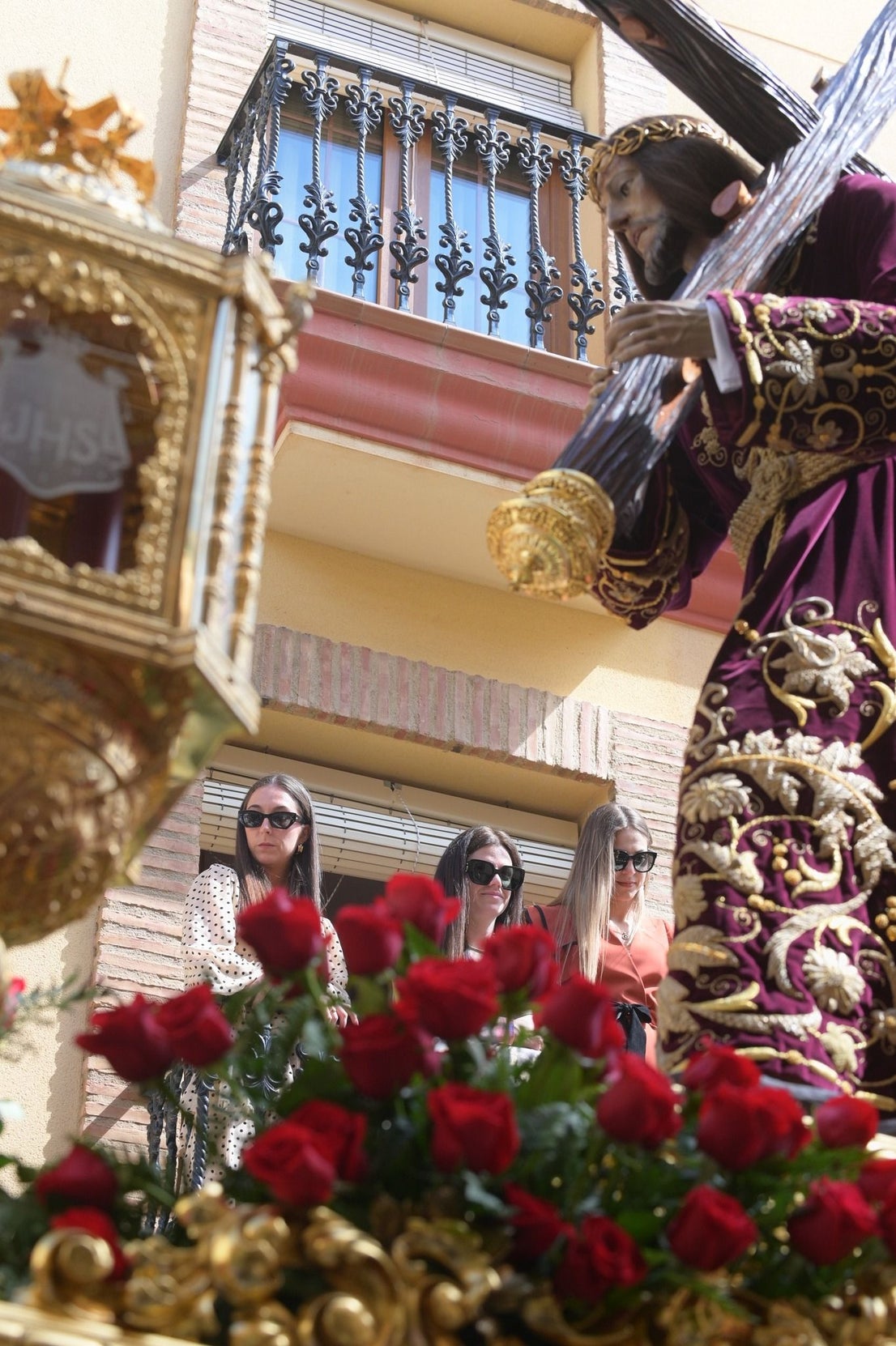 Emotivo Viernes Santo en Vera
