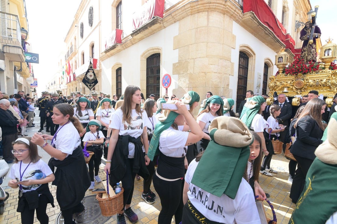 Emotivo Viernes Santo en Vera