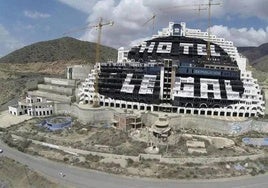 La Junta se persona en la expropiación de El Algarrobico tras más de 5 meses «sin información» del Gobierno