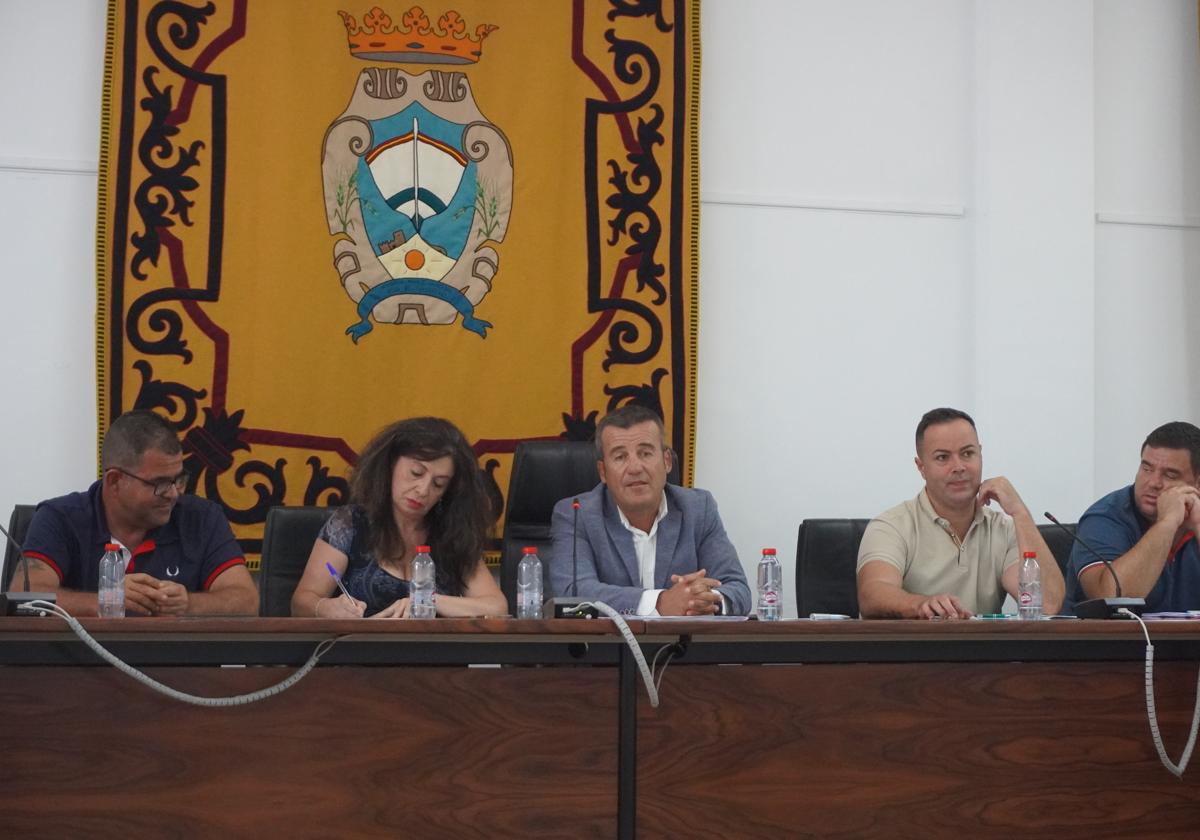 Carboneras aprueba el Presupuesto de 2025, que permitirá ejecutar inversiones