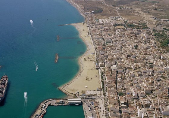 El Ayuntamiento de Garrucha advierte de una posible «catástrofe financiera» tras la última resolución judicial sobre el servicio de agua