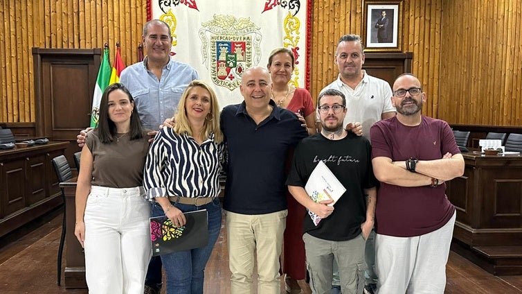 Huércal-Overa cede las casetas para la feria a las cofradías y la asociación coros y danzas