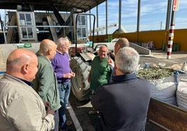 La Junta invierte 206.052 euros en el camino de Gacía a Las Norias y en la empresa Oleo Jarico de Huércal-Overa