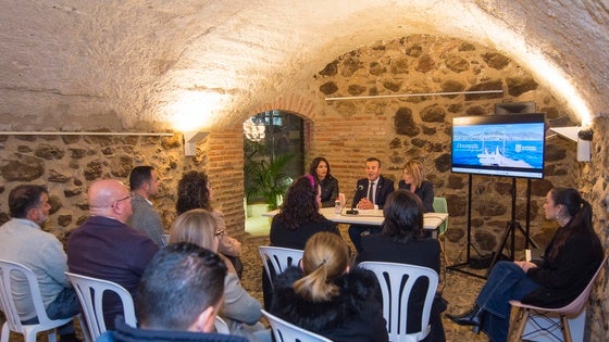 Carboneras presenta su nueva campaña turística