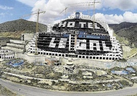 Imagen del hotel del Algarrobico.