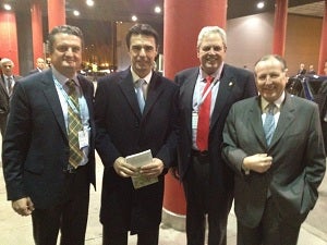 El alcalde, José Carmelo Jorge, y el concejal de Innovación, Juan de la Cruz Belmonte, potencian el turismo de Vera en FITUR 2012