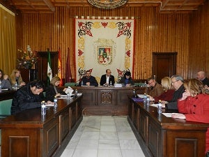 Huércal Overa paga 2,5 millones de euros a proveedores en nueve meses