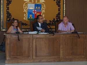 Garrucha expone su ‘buena salud contable’ tras aprobar las cuentas para el año 2012