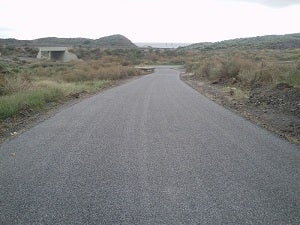 La Junta culmina las obras de mejora de dos caminos rurales en Mojácar
