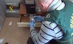 Detenidas 19 personas acusadas de un centenar de robos en locales y domicilios en Almería y Murcia