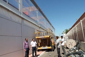 El Ayuntamiento de Pulpí, encuentra deficiencias de construcción y terminación del Pabellón Cubierto “La Legua”, durante las tareas de reparación de los desperfectos del temporal