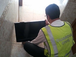 La Guardia Civil detiene a 4 personas relacionadas con el robo cometido en una vivienda de Vera