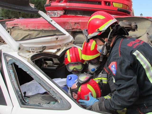 Los bomberos se 'especializan' en la excarcelación de víctimas de accidentes