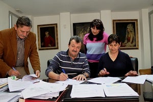 Pulpí y la Asociación de Personas con Discapacidad “La Esperanza”  firman convenios para la inserción laboral del colectivo