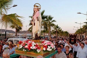 Todo preparado para que la Virgen del Carmen realice su romería junto a las playas de San Juan de los Terreros