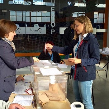 El PP gana en el Levante, pero pierde gran cantidad de votos, más de 7.000