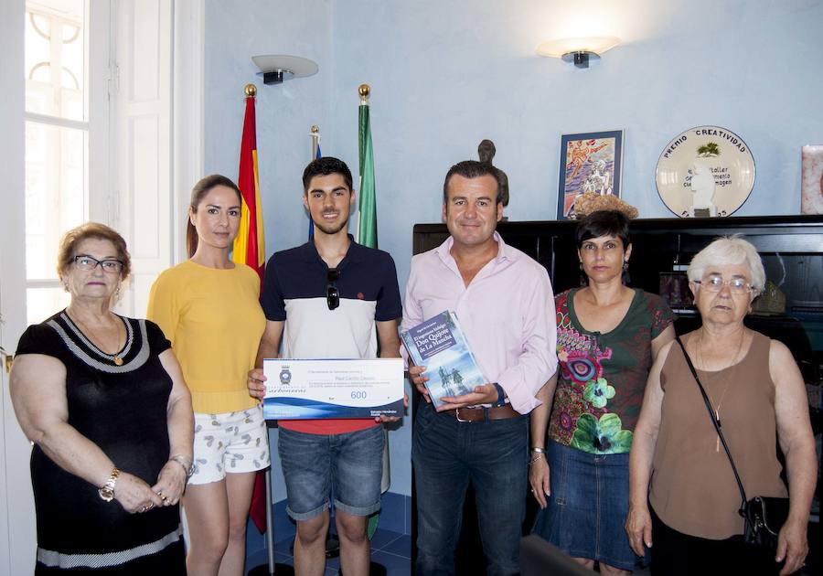 Carboneras da una beca de 600 euros al mejor estudiante del IES
