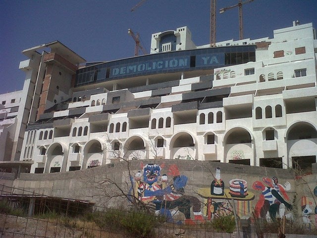 "El único competente" para ordenar el derribo del Algarrobico es el Ayuntamiento