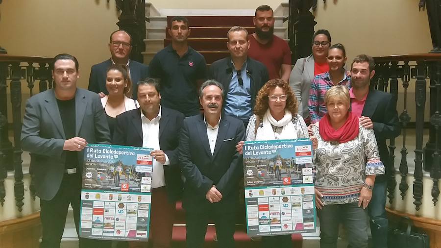 Junta y Ayuntamiento de Garrucha presentan la I Ruta Ciclodeportiva del Levante ‘Gran Premio-Áridos El Cano’