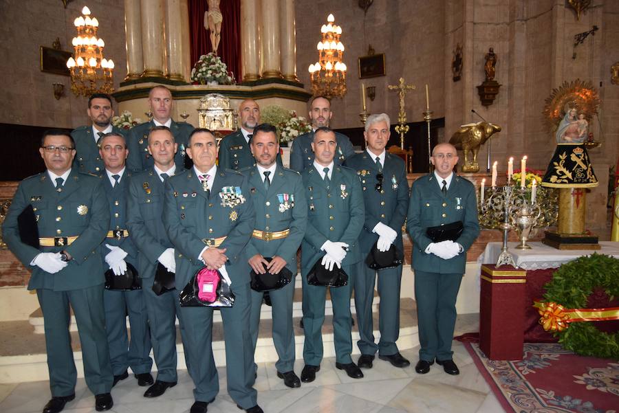 La Iglesia Mayor de Loja acogió de nuevo la celebración de la virgen del Pilar, festejo que sirvió para reconocer la labor de nueve agentes y mandos